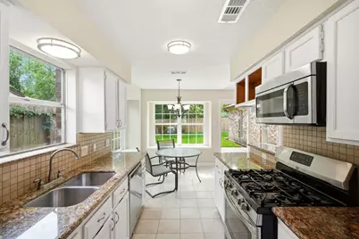 18607 Hiddenbay Way, Spring, TX 77379 - Photo 19