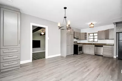 901 N Jones Street, Baytown, TX 77520 - Photo 9