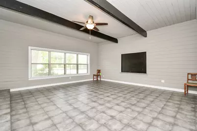 901 N Jones Street, Baytown, TX 77520 - Photo 17