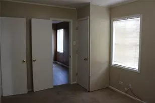 622 S Hancock St, Angleton, TX 77515 - Photo 11