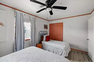 2927 Bluewater Hwy, Surfside Beach, TX 77541 - Photo 33