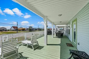 2927 Bluewater Hwy, Surfside Beach, TX 77541 - Photo 5