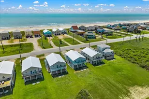 2927 Bluewater Hwy, Surfside Beach, TX 77541 - Photo 43