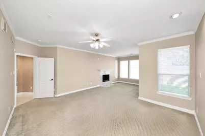 5410 Deerbourne Chase Drive, Sugar Land, TX 77479 - Photo 23