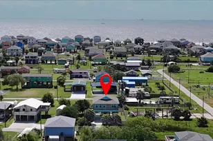 1970 Ave B, Crystal Beach, TX 77650 - Photo 3