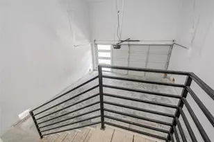 4916 Sunbeam St, Houston, TX 77033 - Photo 27