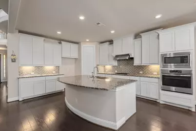 35 N Wheatleigh Drive, Tomball, TX 77375 - Photo 15