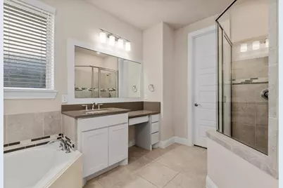 35 N Wheatleigh Drive, Tomball, TX 77375 - Photo 27