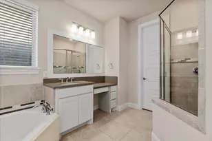 35 N Wheatleigh Dr, Tomball, TX 77375 - Photo 27