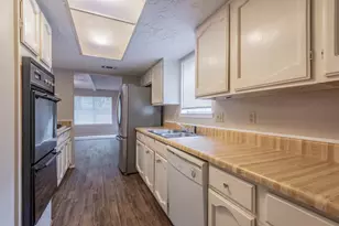 6015 Knotty Post Ln, Spring, TX 77373 - Photo 13