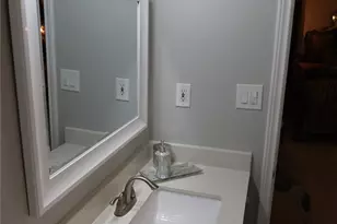 7713 Valley View Ln, Houston, TX 77074 - Photo 27