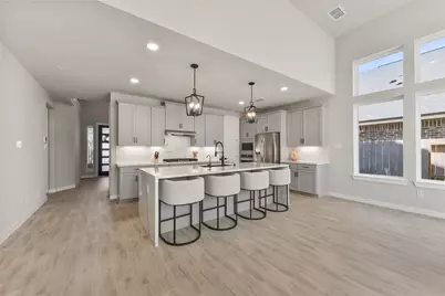 5107 Shimmering Brook Lane, Fulshear, TX 77441 - Photo 3