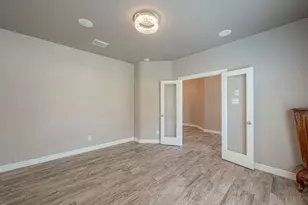 13403 Lakemeade Ct, Sugar Land, TX 77498 - Photo 7