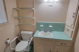 5718 Burlinghall Dr, Houston, TX 77035 - Photo 23