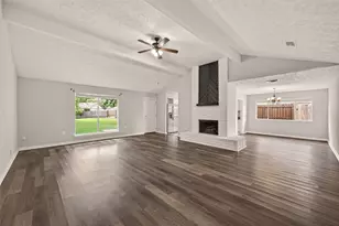 15839 Thistledew Dr, Houston, TX 77082 - Photo 5