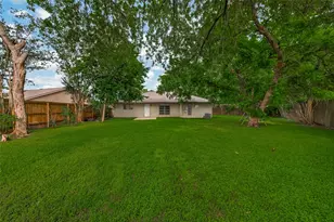 15839 Thistledew Dr, Houston, TX 77082 - Photo 31