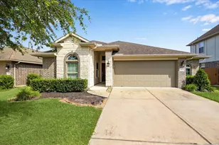 4812 La Piedra Ln, League City, TX 77573 - Photo 1