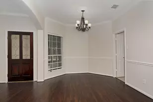23 Lamps Glow Pl, The Woodlands, TX 77382 - Photo 5