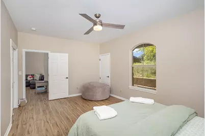 31425 Ranch Road 12, Dripping Springs, TX 78620 - Photo 15