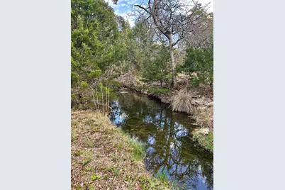 31425 Ranch Road 12, Dripping Springs, TX 78620 - Photo 19