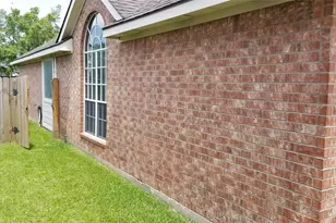 935 Rock Springs Dr, Richmond, TX 77469 - Photo 11