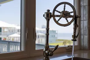 3835 Seabreeze Ln, Galveston, TX 77554 - Photo 37