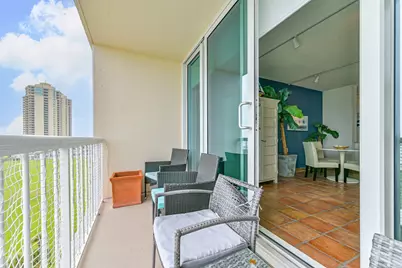 1401 E Beach Drive #710, Galveston, TX 77550 - Photo 15