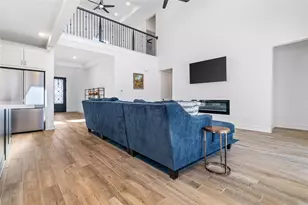 10606 Kingston Spg Dr, Missouri City, TX 77459 - Photo 11