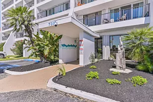 7310 Seawall Blvd, Galveston, TX 77551 - Photo 9