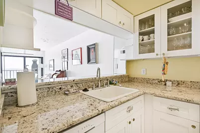 7310 Seawall Boulevard #705, Galveston, TX 77551 - Photo 19
