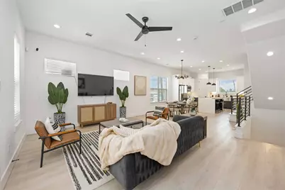 7809 Amelia Road #B, Houston, TX 77055 - Photo 5