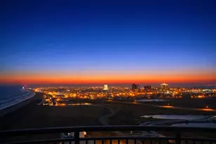 801 E Beach Dr, Galveston, TX 77550 - Photo 13