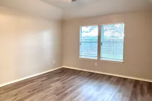11414 Harbour Lake Ct, Humble, TX 77396 - Photo 7