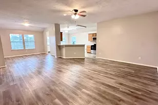 11414 Harbour Lake Ct, Humble, TX 77396 - Photo 3
