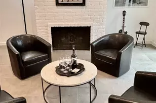 10 S Briar Hollow Ln, Houston, TX 77027 - Photo 25