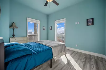 1042 N Margaret Road, Gilchrist, TX 77617 - Photo 5