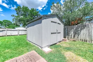 13402 Tara Oak Dr, Houston, TX 77065 - Photo 31