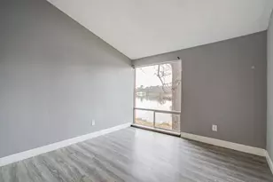 417 Brook Hollow Dr, Conroe, TX 77385 - Photo 21