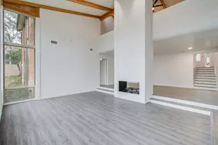 417 Brook Hollow Dr, Conroe, TX 77385 - Photo 7