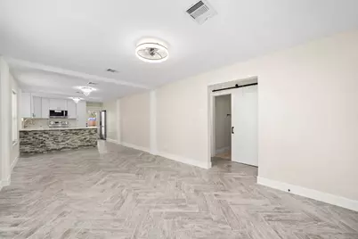 803 E 29th Street, Houston, TX 77009 - Photo 15