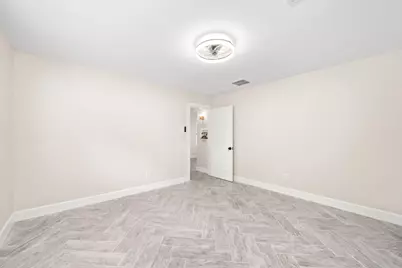 803 E 29th Street, Houston, TX 77009 - Photo 19