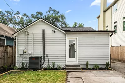 803 E 29th Street, Houston, TX 77009 - Photo 27