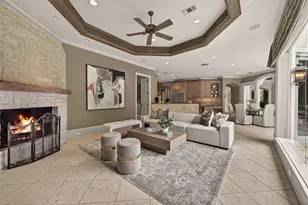 835 Echo Ln, Hedwig Village, TX 77024 - Photo 15