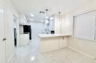 5470 Ariel St, Houston, TX 77096 - Photo 7