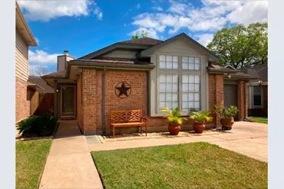 132 Cotton Drive, Lake Jackson, TX 77566 - Photo 1