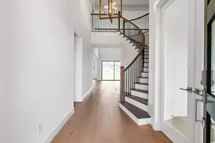 9703 Kingslake Ct, Missouri City, TX 77459 - Photo 5