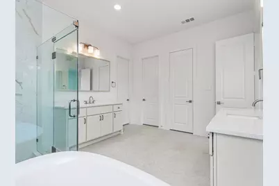 9703 Kingslake Court, Missouri City, TX 77459 - Photo 23