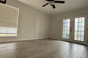 18515 Egret Bay Blvd, Webster, TX 77058 - Photo 5