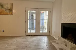 18515 Egret Bay Blvd, Webster, TX 77058 - Photo 5