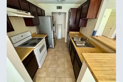 8417 Sands Point Drive, Houston, TX 77036 - Photo 7